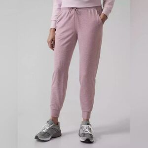 Athleta Uptempo Jogger pants size S Comfy Flora Mauve / Velvety Pink athletic